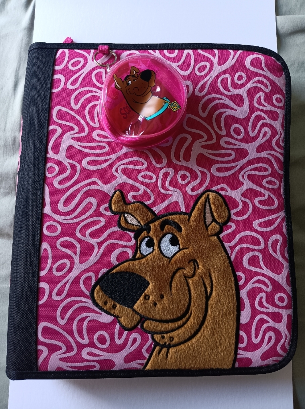 Scooby Doo Pink Black Y2K Fuzzy Embroidered Polyester 3 Ring Binder Organizer